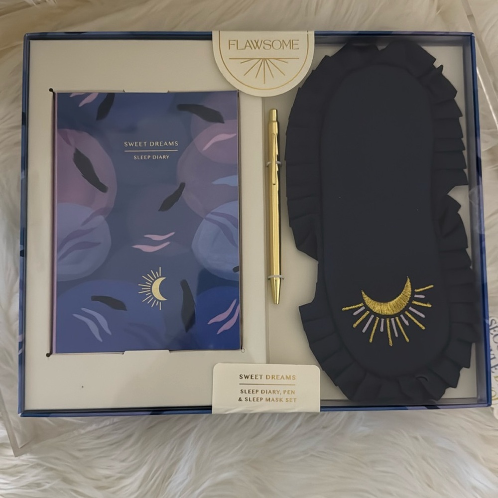 FLAWSOME Sleep Set with Eye Mask, Sleep Diary & Pen.